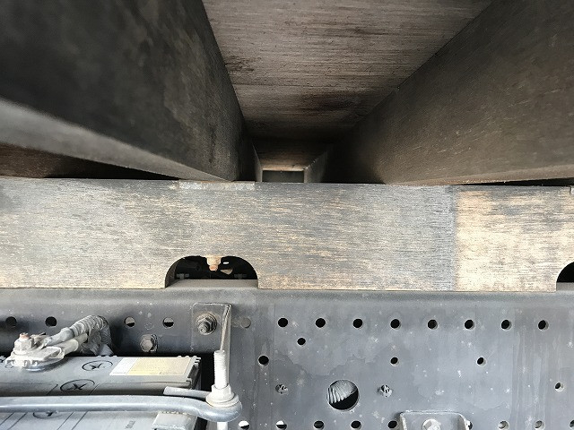 いすゞ フォワード 中型 平ボディ PKG-FRR90S2(98017) 35枚目