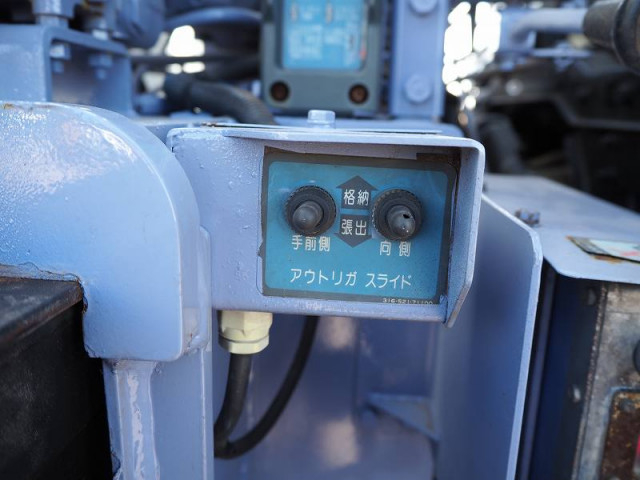 日野 レンジャー 増トン Translation missing: ja.item.body_keijou_enum.body_keijou_carrier_other BDG-FJ7JJWA(98019) 17枚目