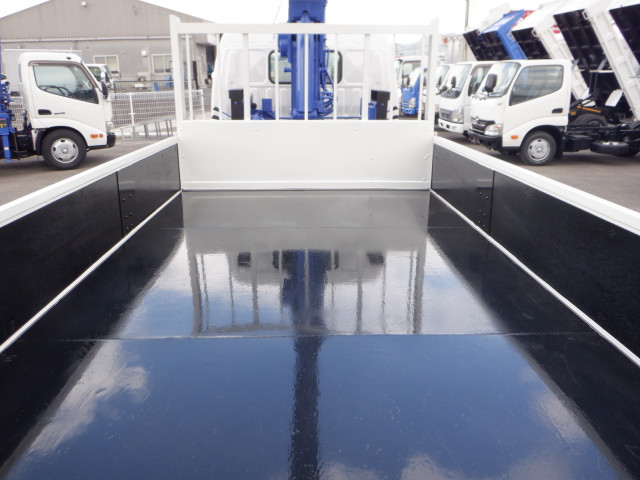日野 デュトロ 小型 平ボディ（クレーン付） BKG-XZU344M(98023) 3枚目