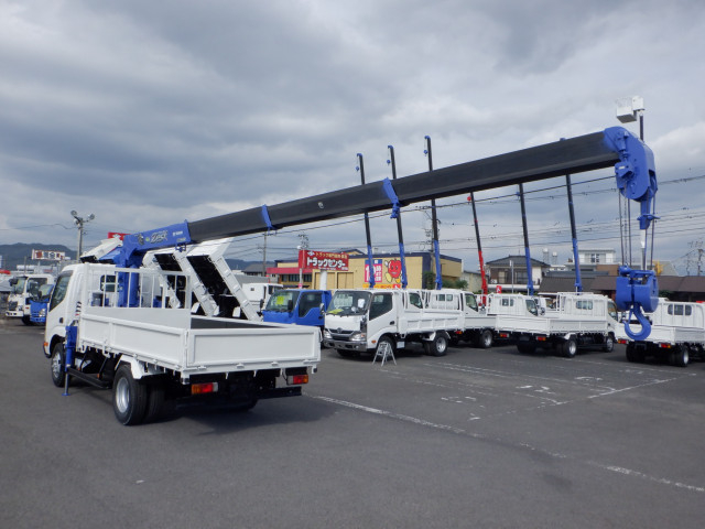 日野 デュトロ 小型 平ボディ（クレーン付） BKG-XZU344M(98023) 13枚目