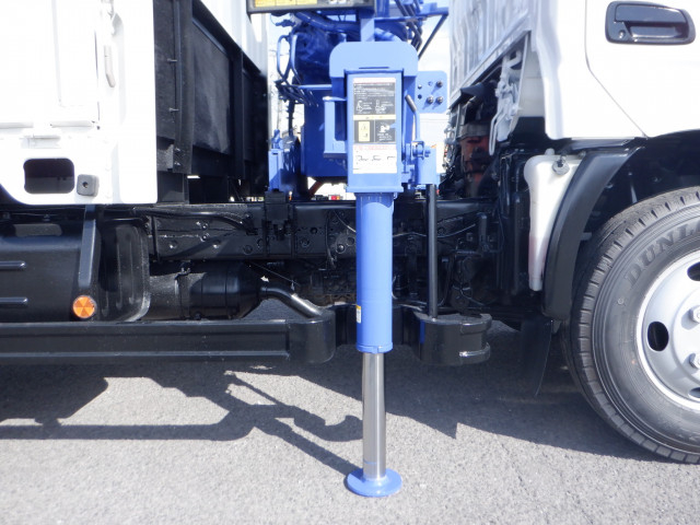 日野 デュトロ 小型 平ボディ（クレーン付） BKG-XZU344M(98023) 18枚目