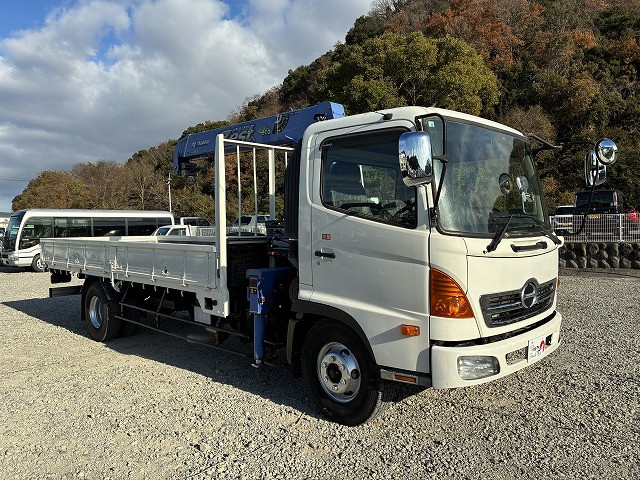 日野 レンジャー 中型 平ボディ（クレーン付） BKG-FC7JKYA(98024) 3枚目