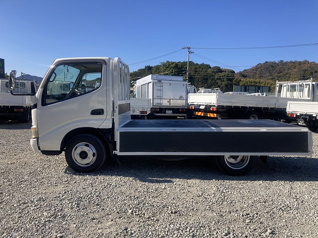 トヨタ ダイナ 小型 平ボディ BDG-XZU504(98027) 11枚目
