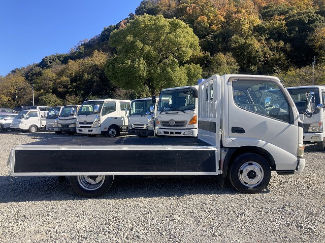 トヨタ ダイナ 小型 平ボディ BDG-XZU504(98027) 12枚目