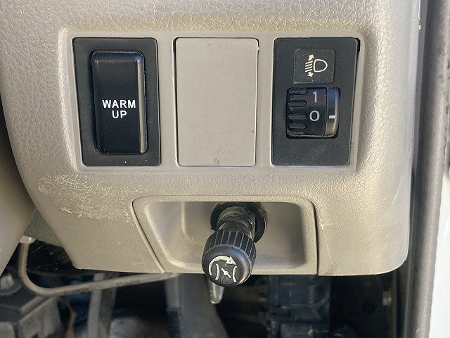 トヨタ ダイナ 小型 平ボディ BDG-XZU504(98027) 33枚目