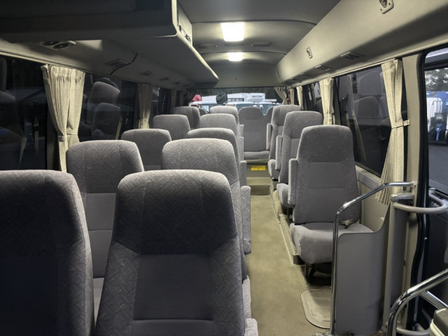 トヨタ コースター 中型 バス BDG-XZB51(98029) 11枚目