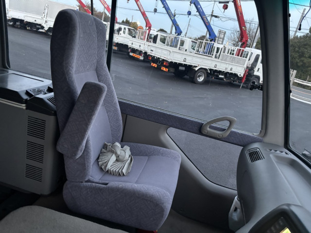 トヨタ コースター 中型 バス BDG-XZB51(98029) 29枚目