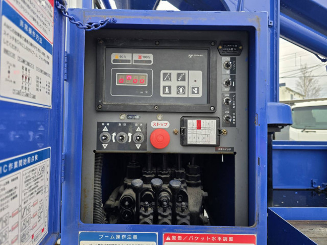 いすゞ エルフ 中型 高所作業車 PB-NKR81N(98037) 20枚目