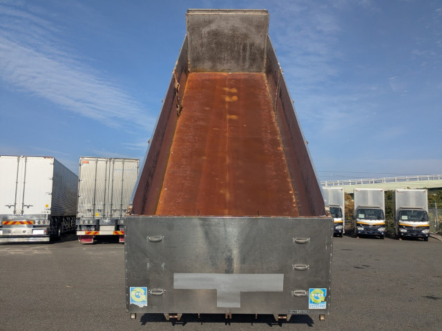 いすゞ ギガ 大型 土砂ダンプ PDG-CYM77R8(98038) 9枚目