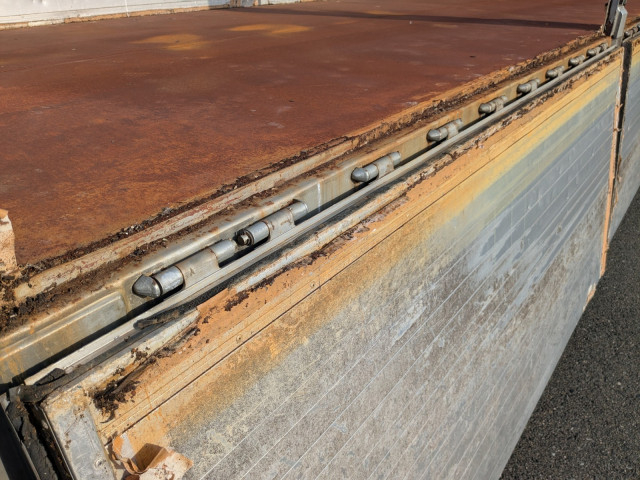 いすゞ ギガ 大型 土砂ダンプ PDG-CYM77R8(98038) 27枚目