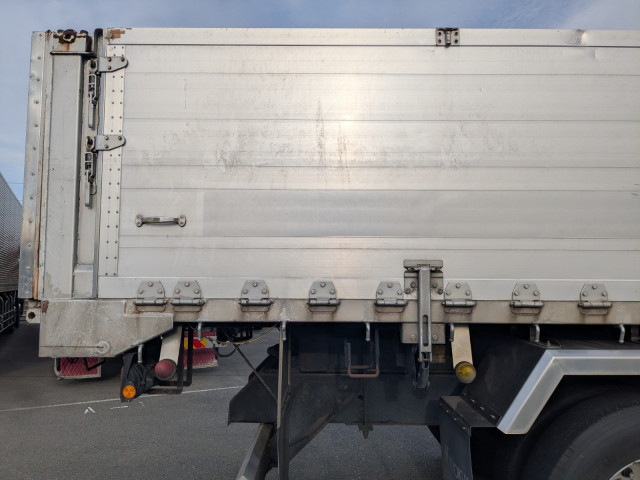 いすゞ ギガ 大型 土砂ダンプ PDG-CYM77R8(98038) 35枚目