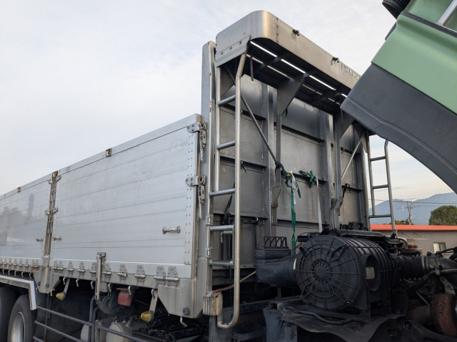 いすゞ ギガ 大型 土砂ダンプ PDG-CYM77R8(98038) 47枚目