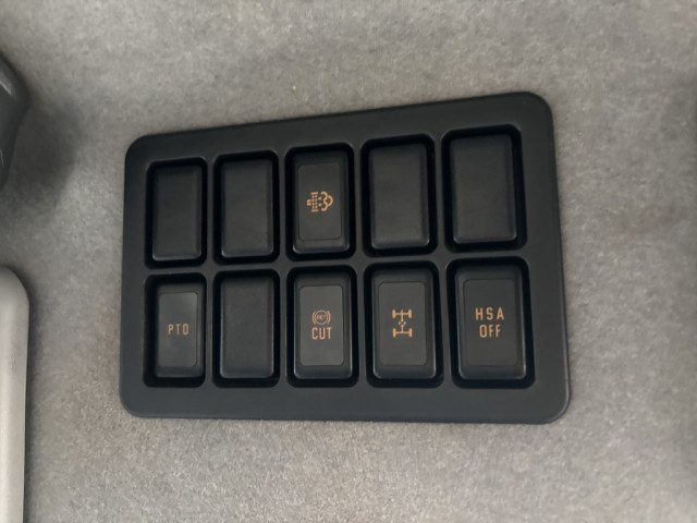 いすゞ ギガ 大型 Translation missing: ja.item.body_keijou_enum.body_keijou_carrier_other PDG-CYH52W8(98039) 33枚目