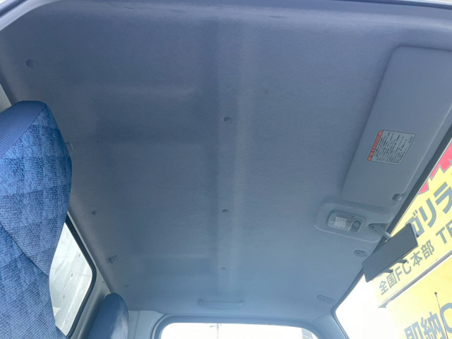 三菱ふそう キャンター 小型 バン PA-FE70EB(98046) 35枚目