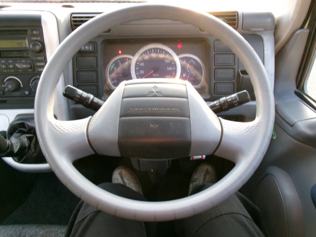 三菱ふそう キャンターガッツ 小型 平ボディ PA-FB70BB(98048) 11枚目