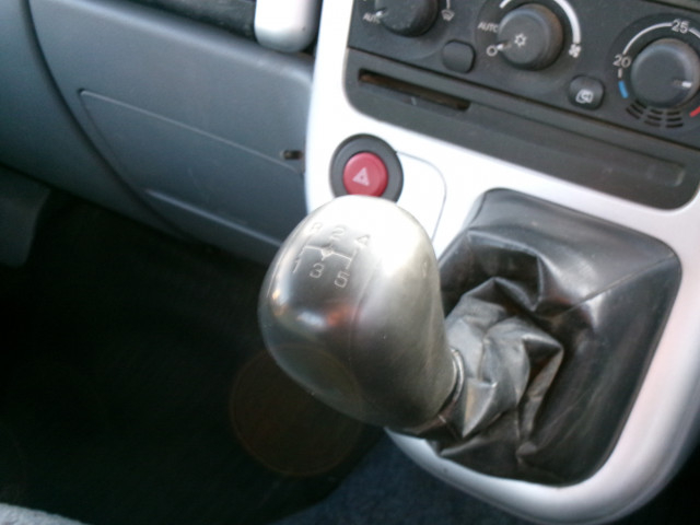 三菱ふそう キャンターガッツ 小型 平ボディ PA-FB70BB(98048) 16枚目