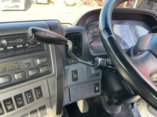 日野 プロフィア 大型 トラクタ BKG-SH1EDXG(98049) 27枚目