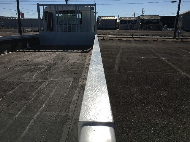 いすゞ フォワード 中型 平ボディ ADG-FRR90K3S(98050) 19枚目