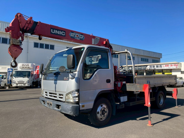 いすゞ エルフ 小型 平ボディ（クレーン付） PB-NPR81AR(98051) 3枚目