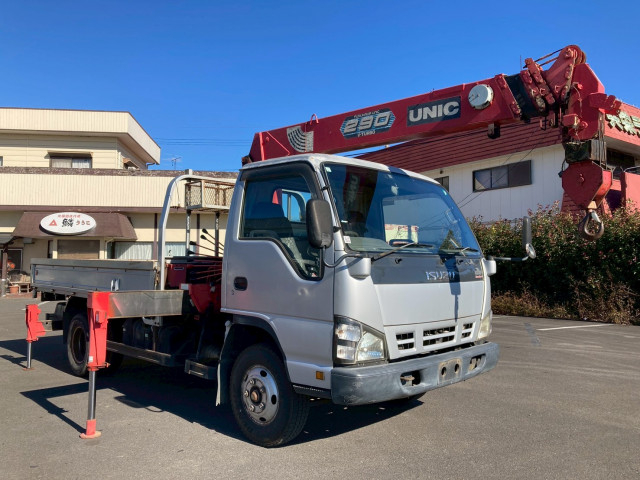 いすゞ エルフ 小型 平ボディ（クレーン付） PB-NPR81AR(98051) 7枚目