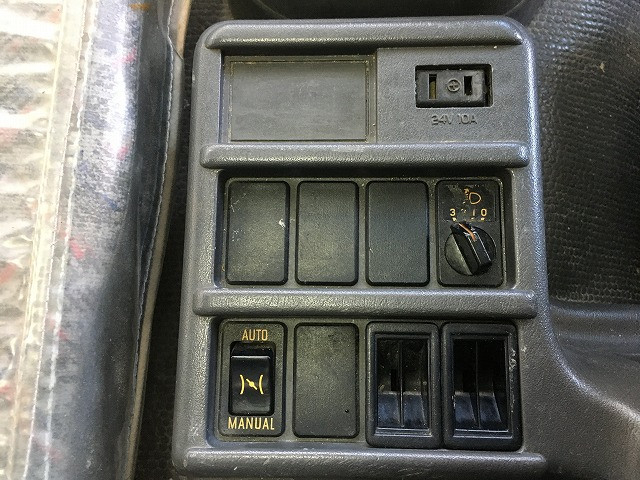 いすゞ フォワード 中型 平ボディ ADG-FRR90K3S(98050) 34枚目