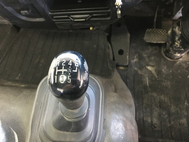 いすゞ フォワード 中型 平ボディ ADG-FRR90K3S(98050) 36枚目