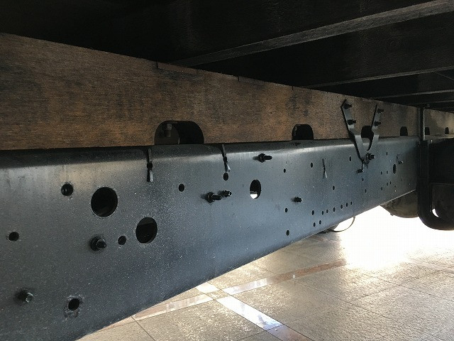 いすゞ フォワード 中型 平ボディ ADG-FRR90K3S(98050) 48枚目