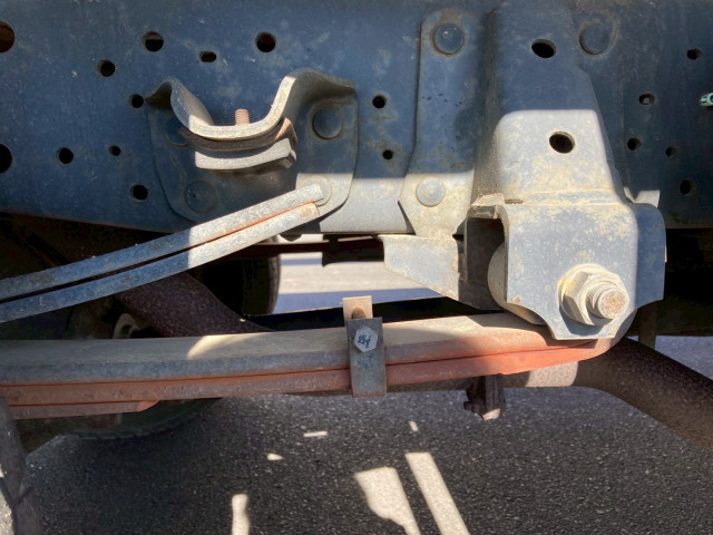 いすゞ エルフ 小型 平ボディ（クレーン付） PB-NPR81AR(98051) 30枚目