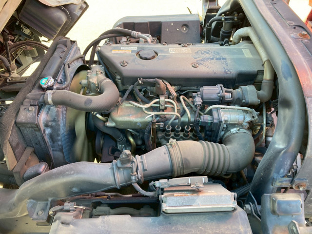 いすゞ エルフ 小型 平ボディ（クレーン付） PB-NPR81AR(98051) 32枚目