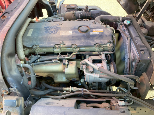 いすゞ エルフ 小型 平ボディ（クレーン付） PB-NPR81AR(98051) 33枚目