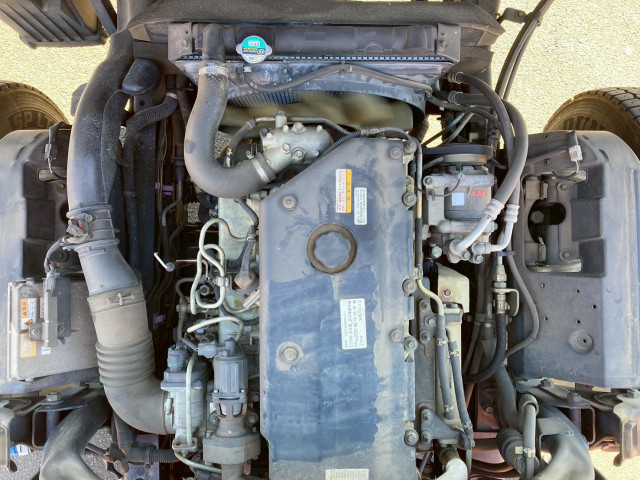 いすゞ エルフ 小型 平ボディ（クレーン付） PB-NPR81AR(98051) 34枚目