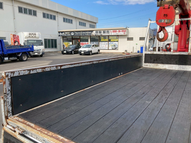 トヨタ トヨエース 小型 平ボディ（クレーン付） PB-XZU341(98052) 17枚目