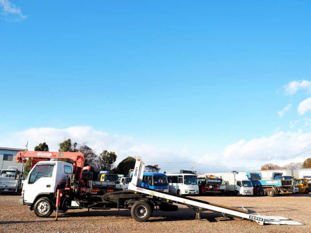 UDトラックス（日産） コンドル 小型 キャリアカー PA-BPR81N(98054) 2枚目