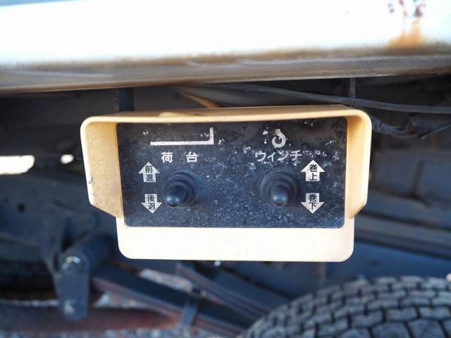 UDトラックス（日産） コンドル 小型 キャリアカー PA-BPR81N(98054) 23枚目
