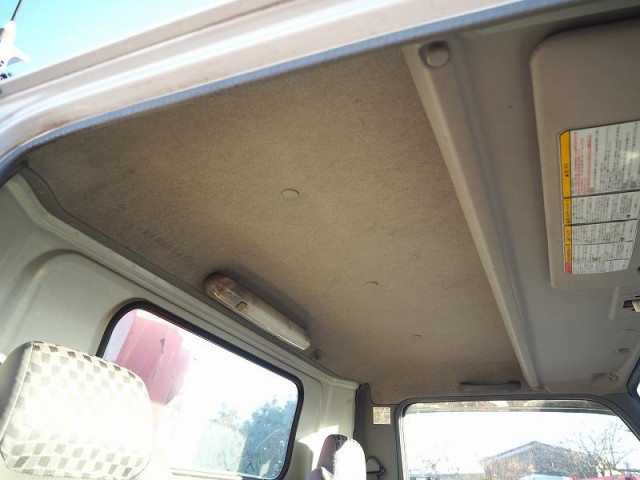 UDトラックス（日産） コンドル 小型 キャリアカー PA-BPR81N(98054) 46枚目