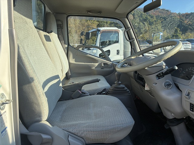 トヨタ ダイナ 小型 平ボディ KK-XZU302(98059) 26枚目