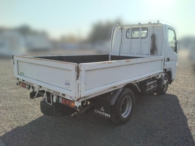 三菱ふそう キャンターガッツ 小型 平ボディ KG-FB70AA(98062) 5枚目