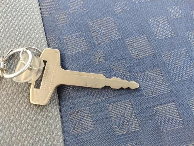 三菱ふそう キャンターガッツ 小型 平ボディ KG-FB70AA(98062) 7枚目