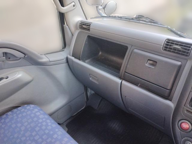 三菱ふそう キャンターガッツ 小型 平ボディ KG-FB70AA(98062) 8枚目