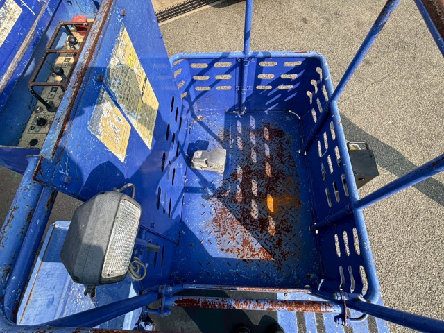 いすゞ エルフ 小型 高所作業車 BKG-NKR85N(98065) 11枚目