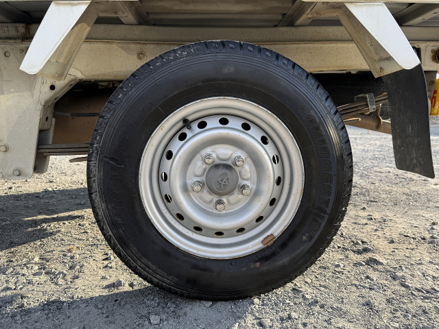 トヨタ ライトエース 小型 平ボディ DBF-S412U(97200) 13枚目