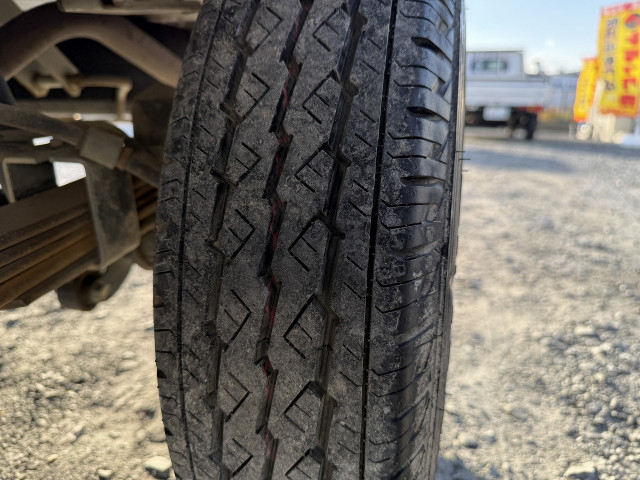 トヨタ ライトエース 小型 平ボディ DBF-S412U(97200) 32枚目