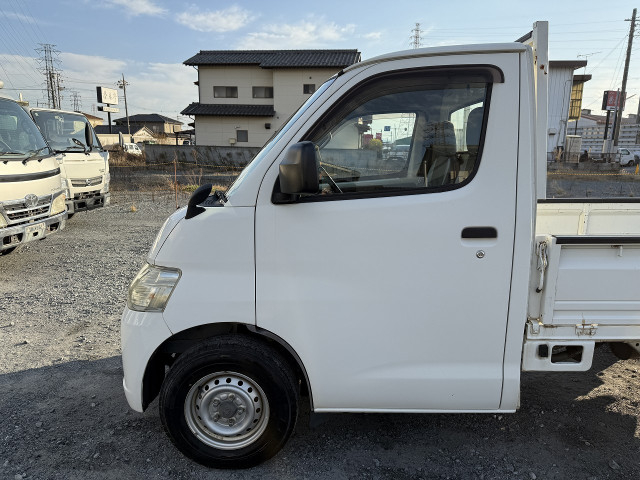 トヨタ ライトエース 小型 平ボディ DBF-S412U(97200) 34枚目