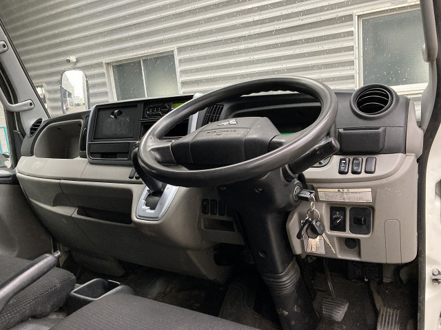 三菱ふそう キャンター 小型 バン TPG-FEA50(98073) 15枚目