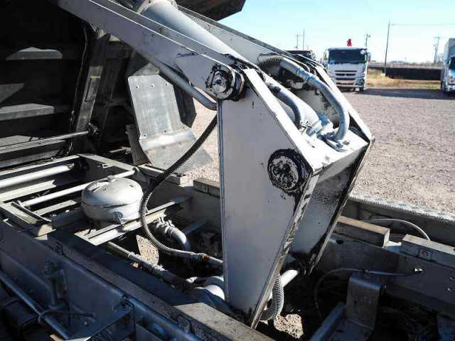 三菱ふそう ファイター 増トン 土砂ダンプ QKG-FK62FZ(98083) 17枚目