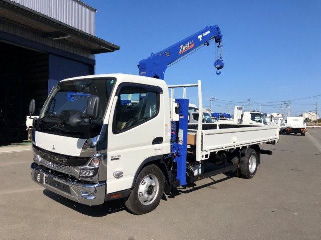 三菱ふそう キャンター 小型 平ボディ（クレーン付） 2PG-FEB80(98092) 2枚目