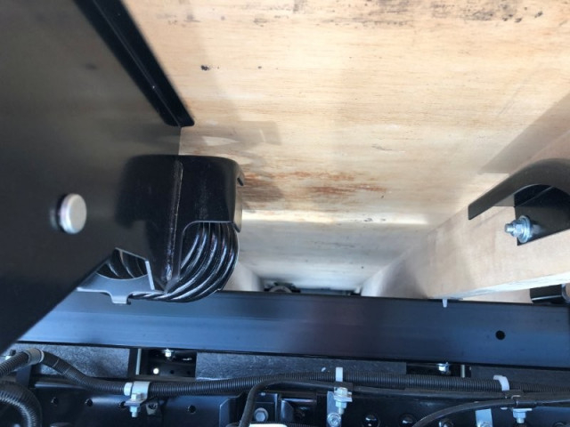 三菱ふそう キャンター 小型 平ボディ（クレーン付） 2PG-FEB80(98092) 28枚目