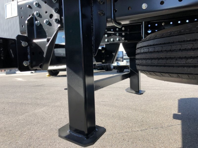 三菱ふそう キャンター 小型 平ボディ（クレーン付） 2PG-FEB80(98092) 29枚目