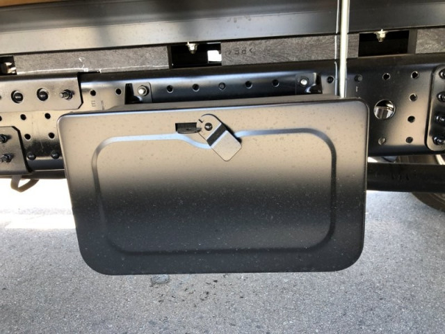 三菱ふそう キャンター 小型 平ボディ（クレーン付） 2PG-FEB80(98092) 32枚目