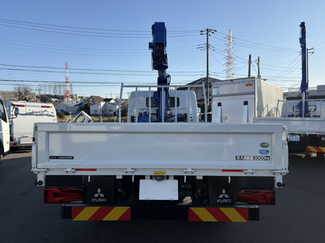 三菱ふそう キャンター 小型 平ボディ（クレーン付） 2PG-FEB80(98093) 8枚目